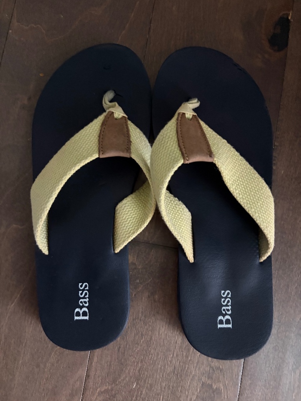 Bass green straps 1 inch platform flip flop sandals